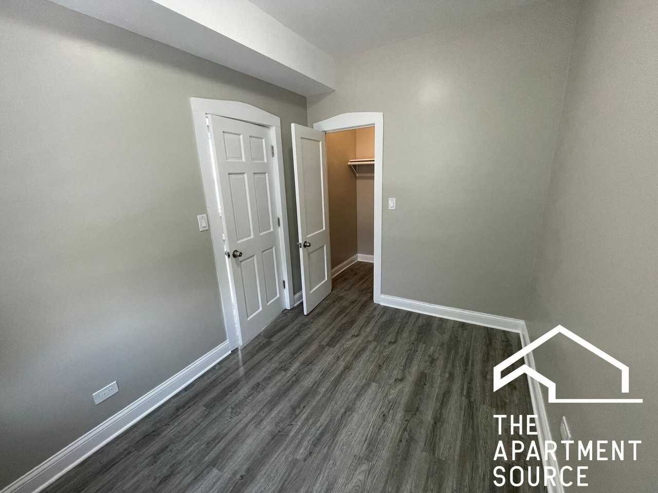 5319 W Fullerton Ave #2 - Photo 6 of 8
