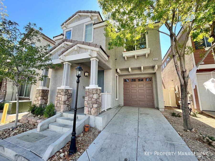1627 Bamboo Rain Ave - Photo 2 of 20