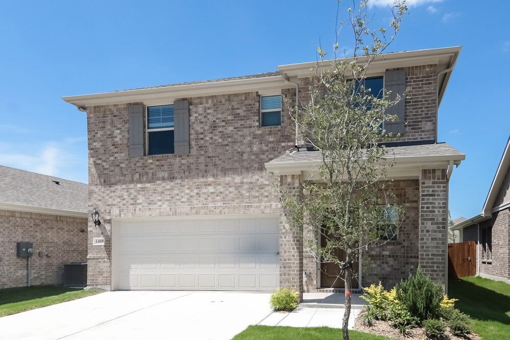 1408 Bridgestone Dr - Photo 4 of 20
