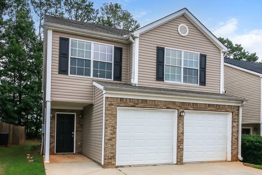 7423 Garnet Dr - Photo 4 of 17