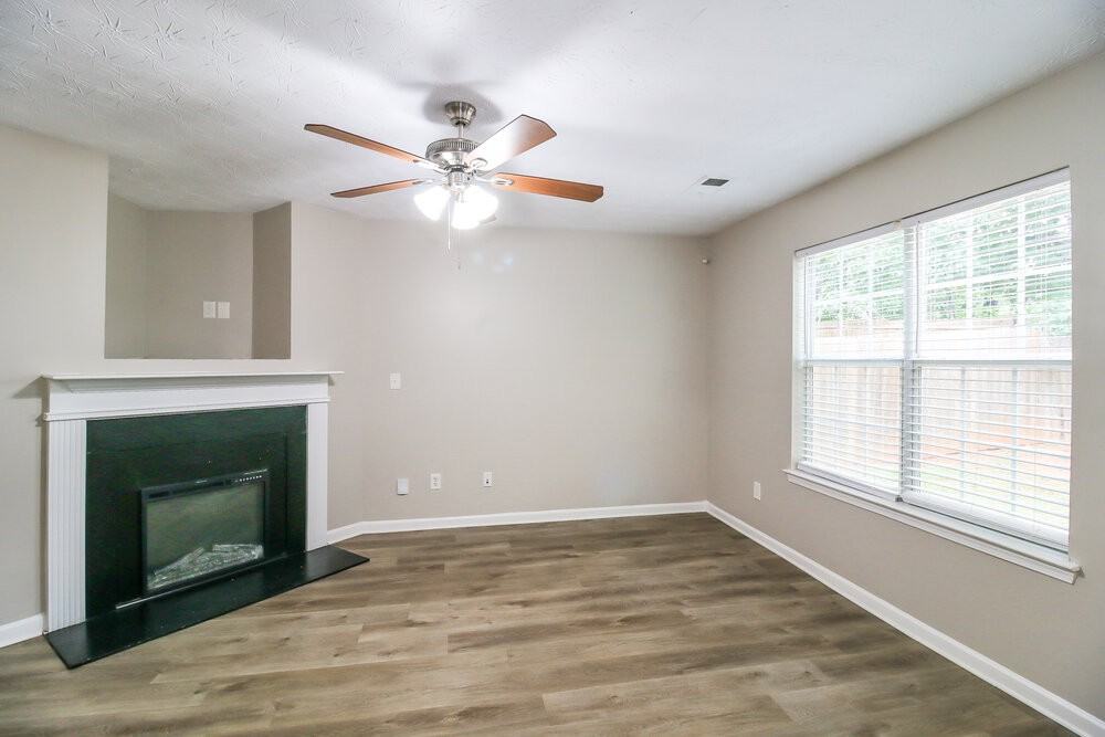 7423 Garnet Dr - Photo 6 of 17