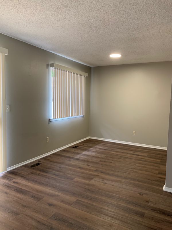 6647 S Rockford Ave #2 - Photo 4 of 12