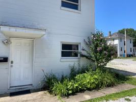 featured image of 1011 N Mantua St