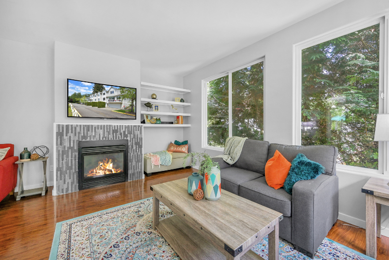 10410 Holly Dr #F - Photo 6 of 24