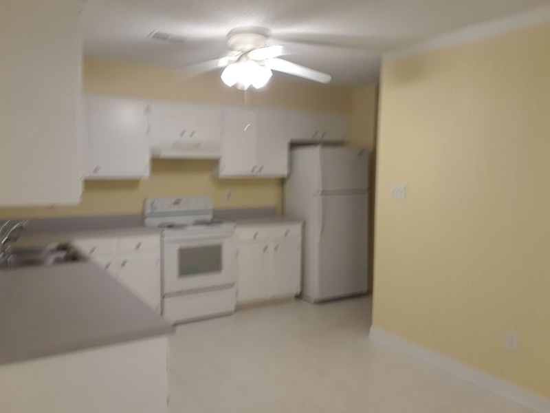 23 Donnell Ave - Photo 4 of 9
