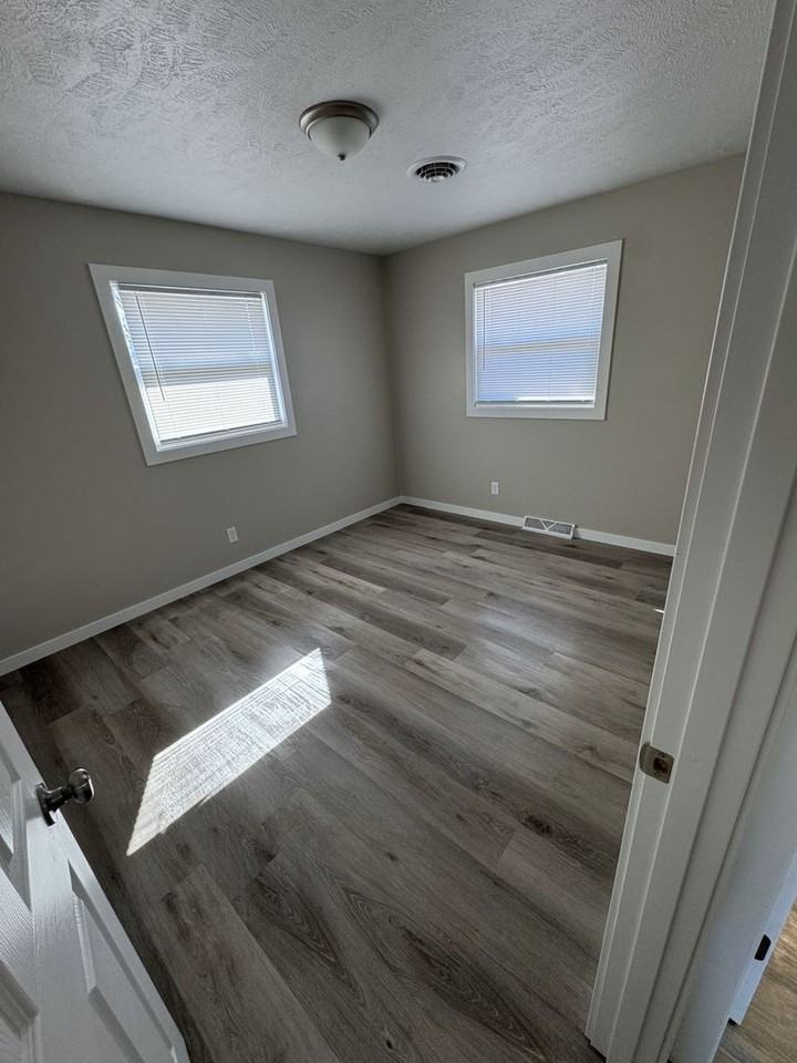 510 S 1st St #2 - Photo 7 of 9
