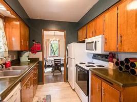featured image of 1835 Northwestern Ave