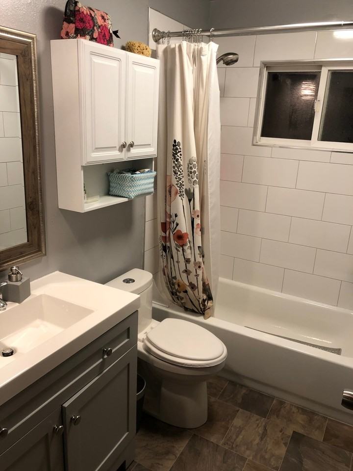 1835 Northwestern Ave - Photo 5 of 10