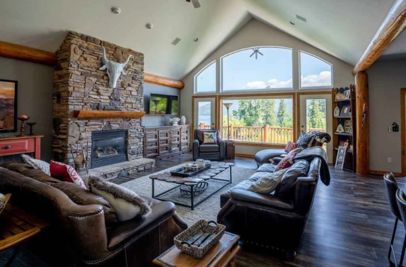 710 Birch Point Dr - Photo 3 of 25