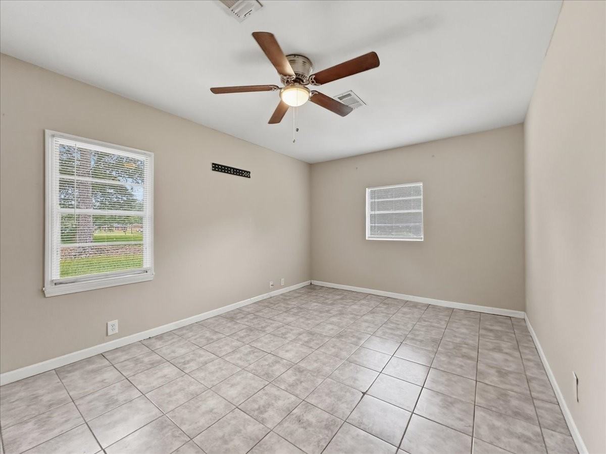 5744 Guice Dr - Photo 7 of 15