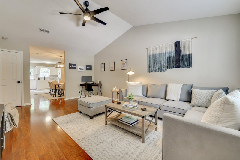 4467 Belair Dr #4 - Photo 5 of 30