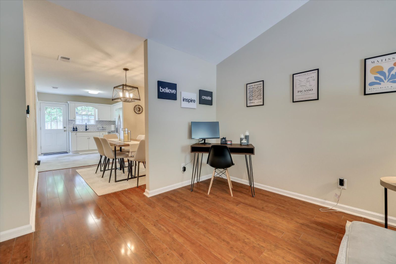 4467 Belair Dr #4 - Photo 6 of 30