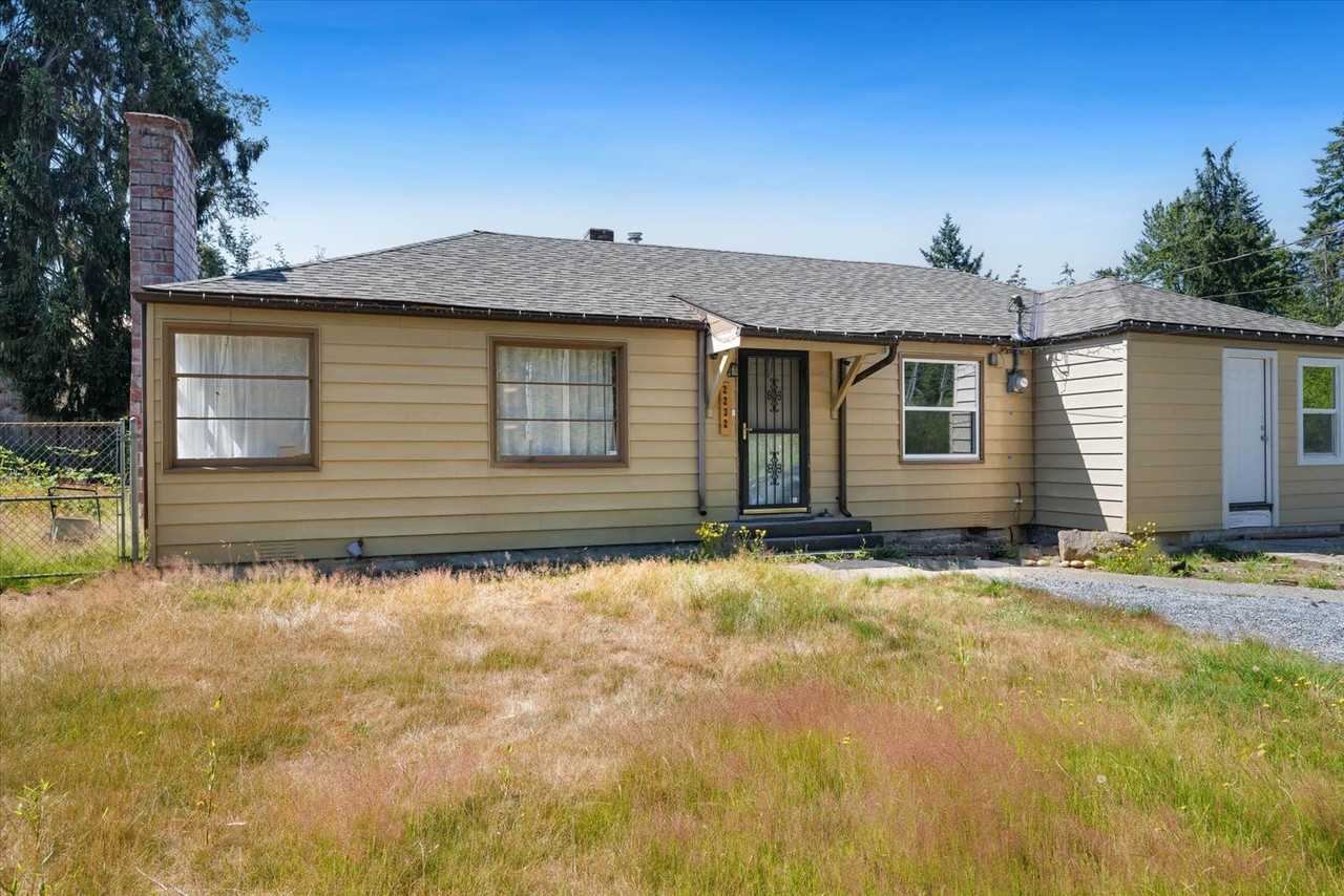 2232 148th St Sw #1-2BD1BA - Photo 3 of 21