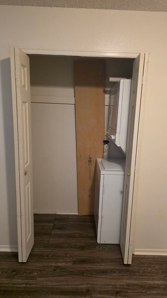 157 Wellington St #163 - Photo 7 of 12