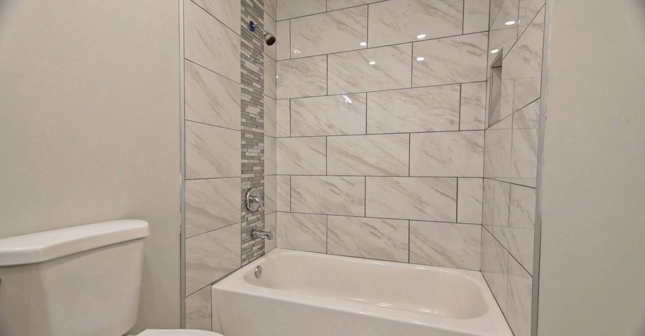 2790 Patrick Henry Dr - Photo 4 of 7