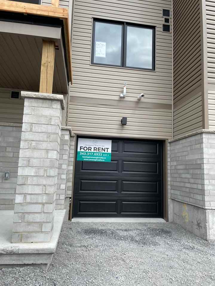 252 Craig Duncan Terrace - Photo 4 of 10
