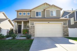 featured image of 789 W Star Spangled Dr