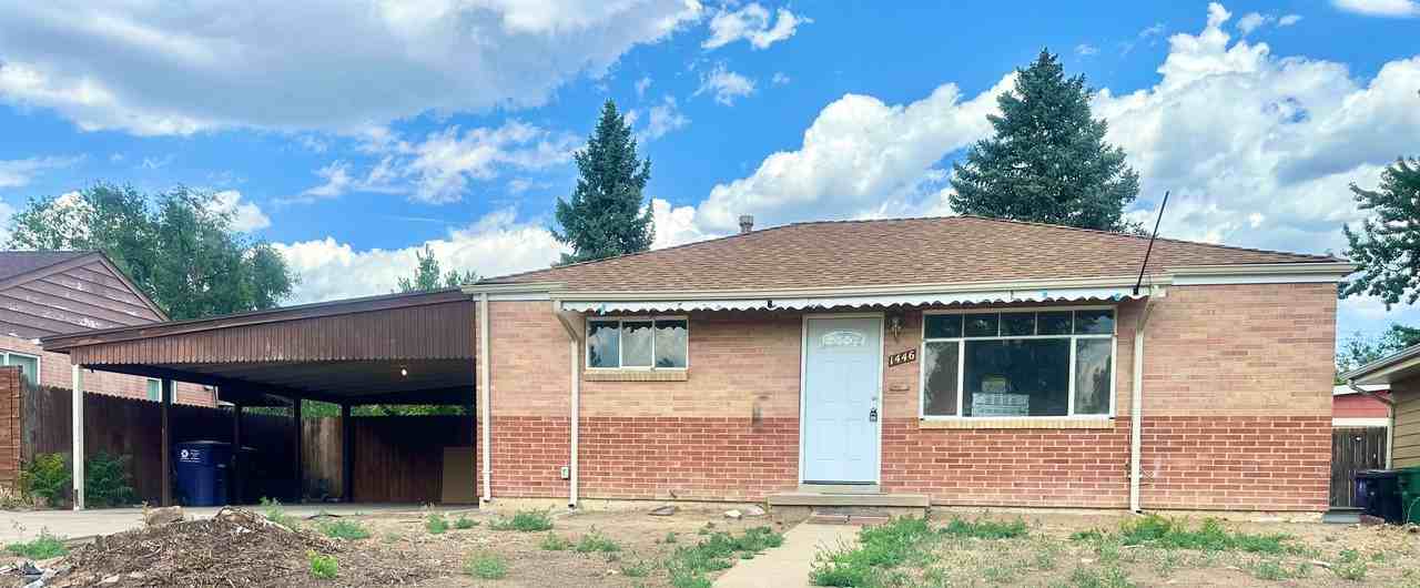 1446 S Vrain Way