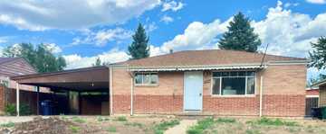 featured image of 1446 S Vrain Way