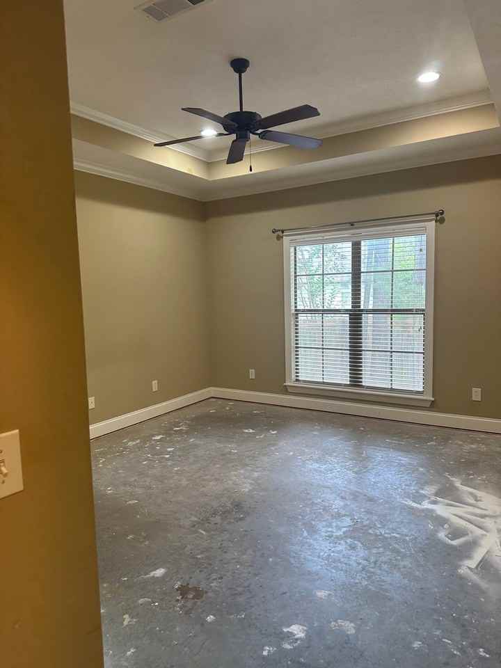 110 Common Pointe Dr - Photo 4 of 11