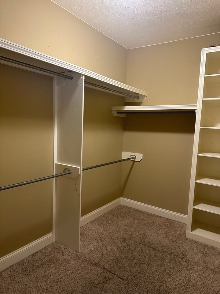 110 Common Pointe Dr - Photo 6 of 11