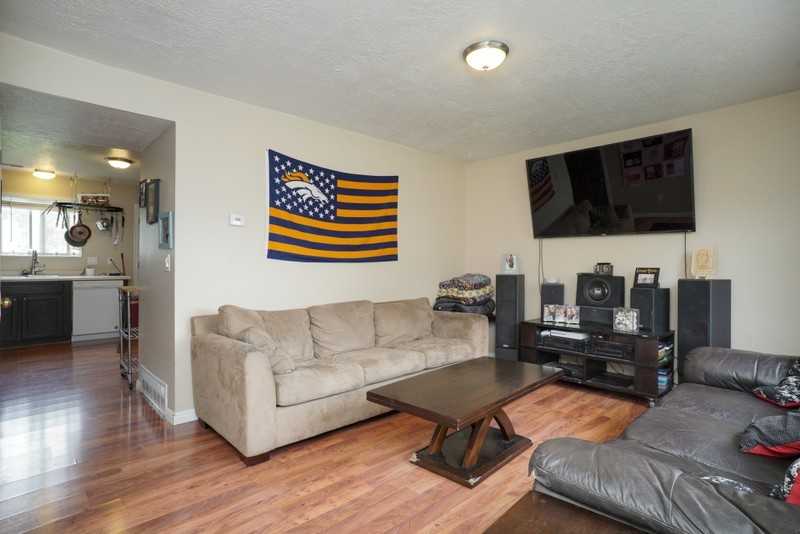 672 E St #1 - Photo 3 of 17