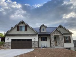 featured image of 78 S Fairway Dr