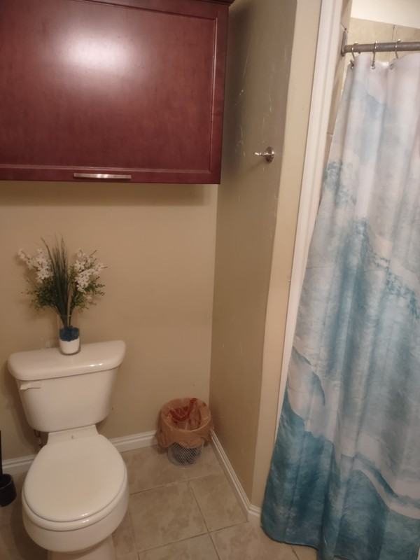 980 Woodstock Dr - Photo 3 of 10