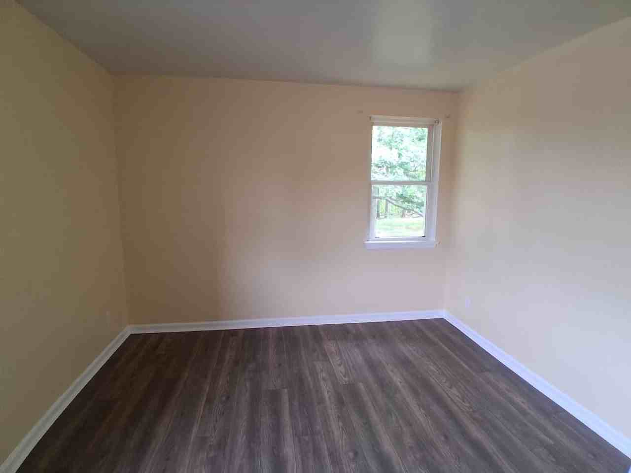 13975 Superior Rd #206 - Photo 4 of 8