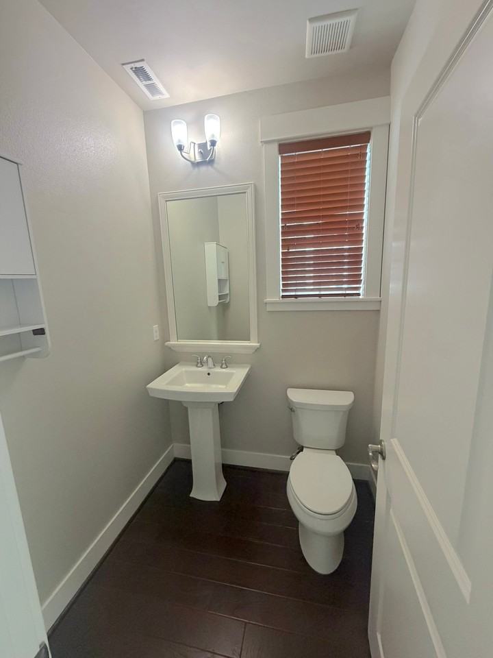 4319 186th Pl Se - Photo 5 of 21