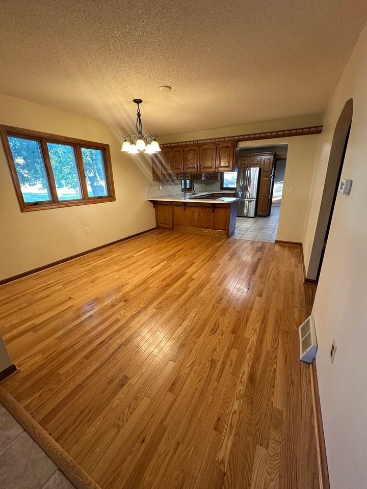 18355 W Sundown Rd - Photo 5 of 16