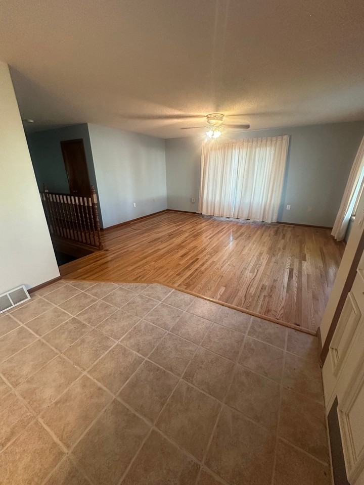 18355 W Sundown Rd - Photo 6 of 16