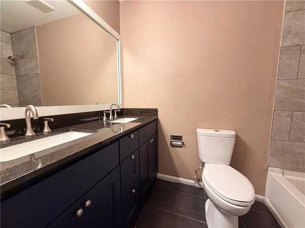 7020 Greenbower Ln - Photo 2 of 8