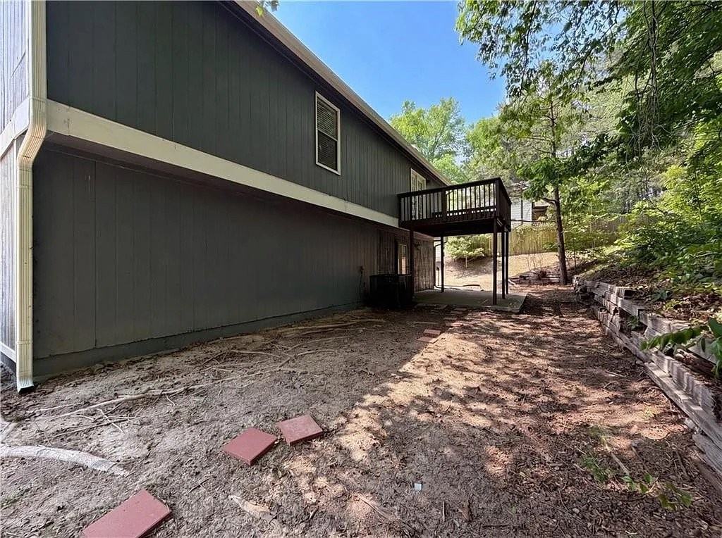 7020 Greenbower Ln - Photo 3 of 8
