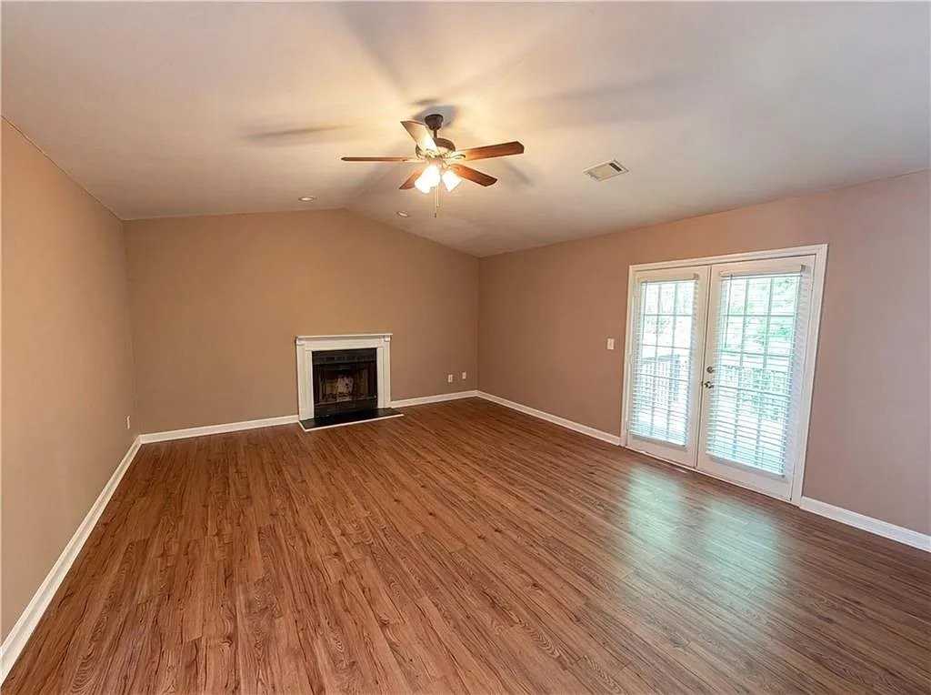 7020 Greenbower Ln - Photo 6 of 8