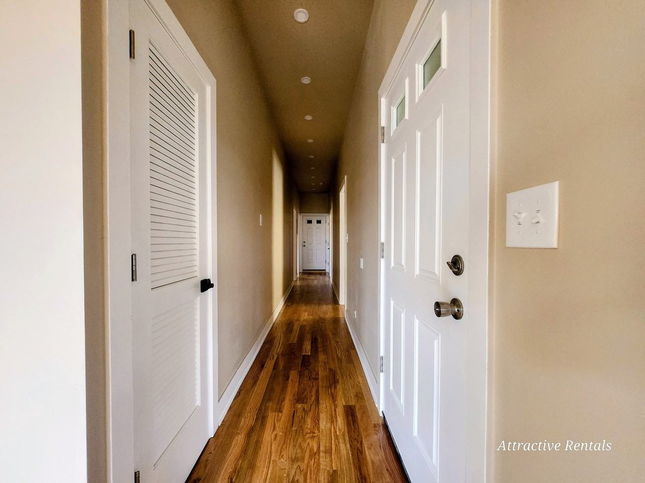 6343 S Elizabeth St - Photo 6 of 14