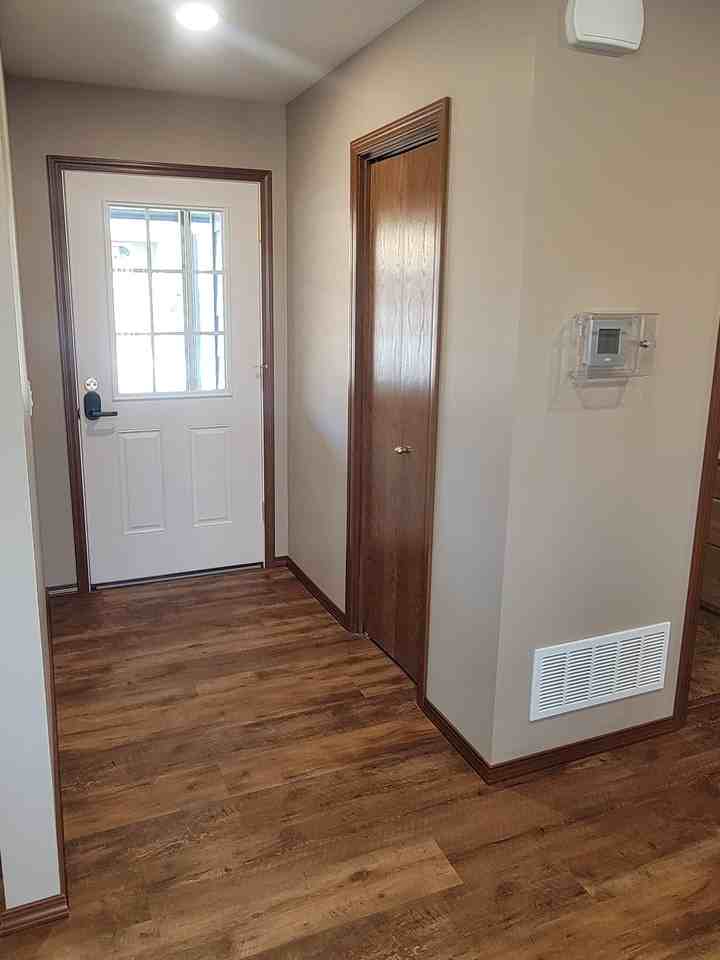 275 Nw 6th St #1 - Photo 2 of 15
