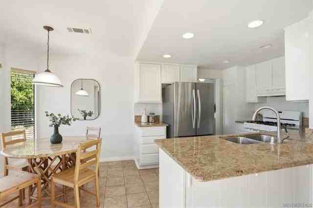 5375 Rio Plata Dr - Photo 5 of 13
