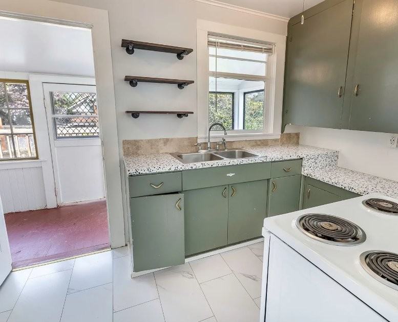 3724 Grand Ave - Photo 3 of 6