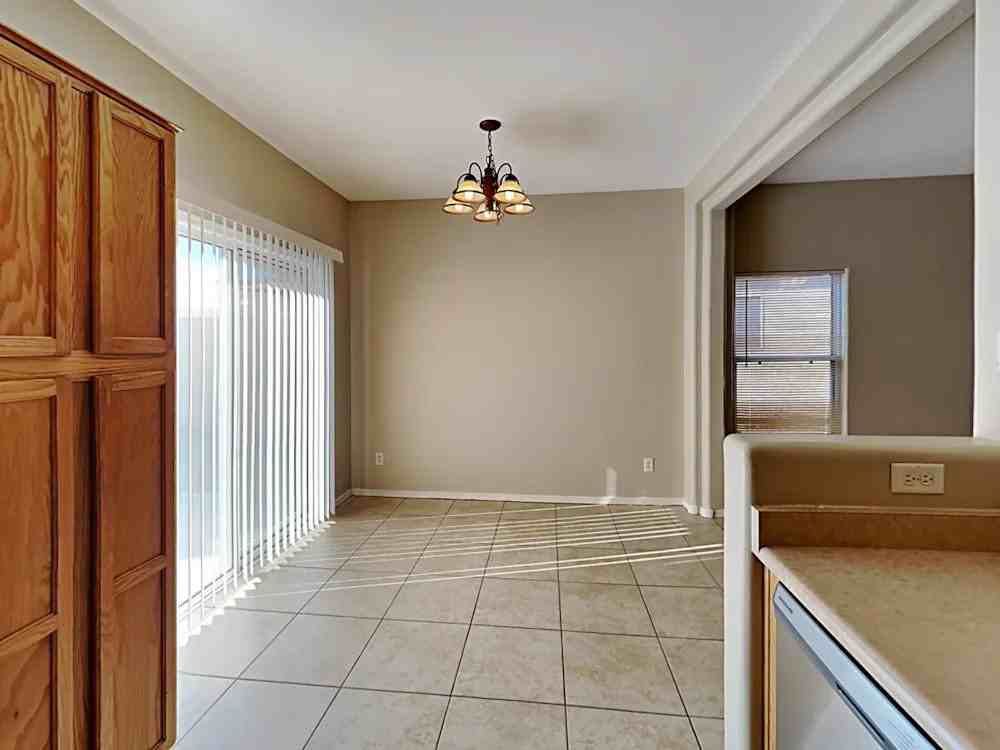 15438 W Port Au Prince Ln - Photo 6 of 13