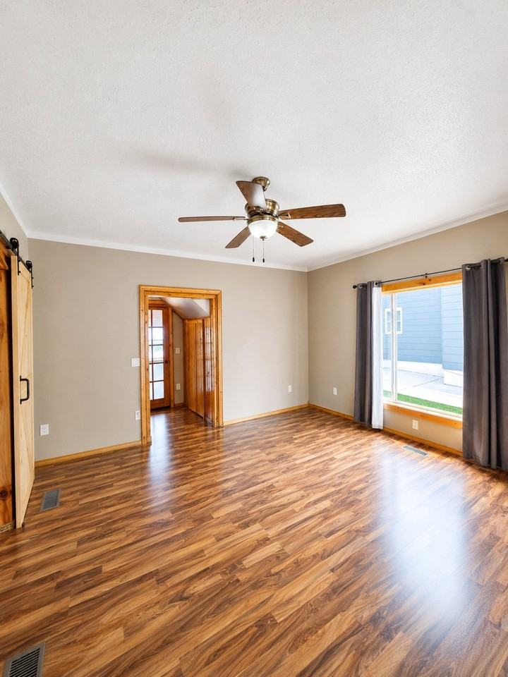 610 N Center St #610 - Photo 2 of 21