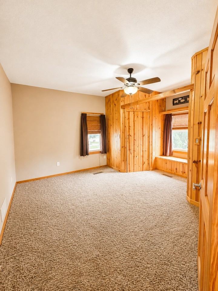 610 N Center St #610 - Photo 7 of 21