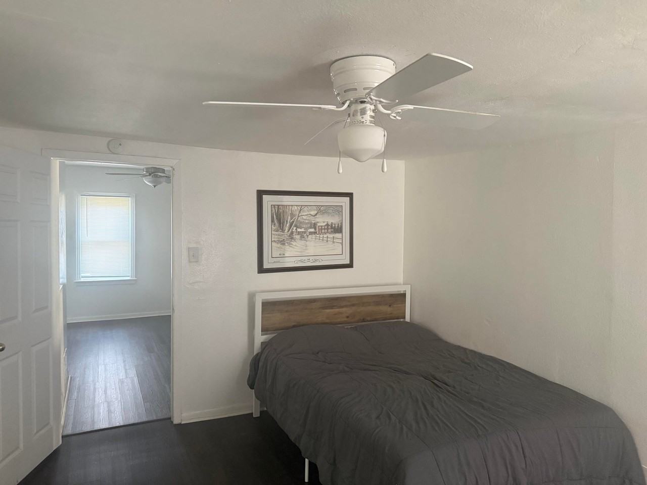 1057 N Ohio St - Photo 6 of 8