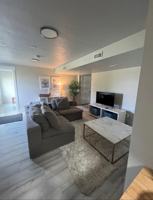 featured image of 4414 W Bartlett Dr