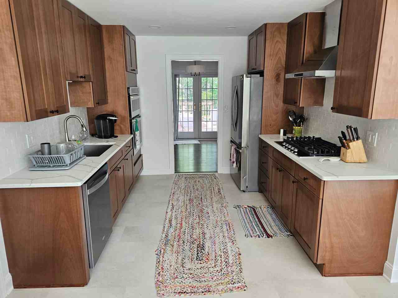 2402 Parkers Ln - Photo 6 of 10