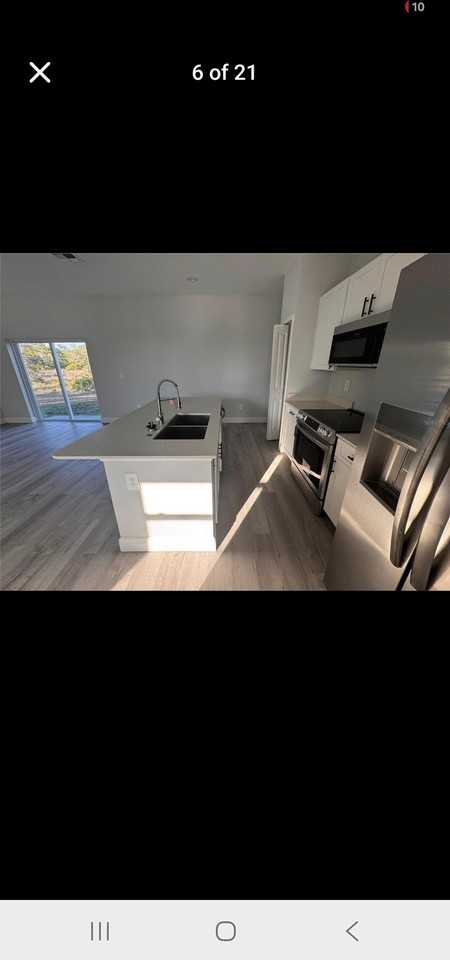 1940 Alan St - Photo 5 of 8