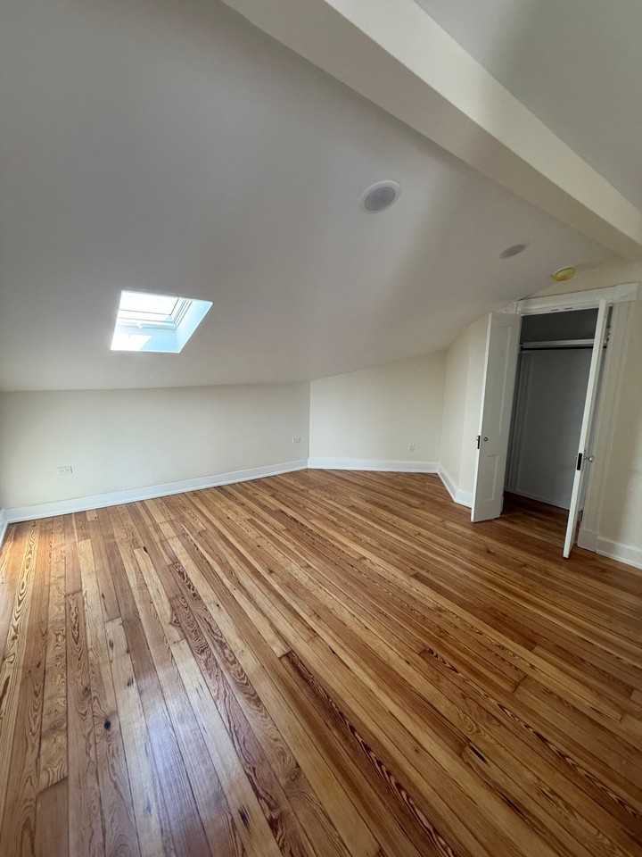 401 Fairfield Ave #4 - Photo 6 of 14