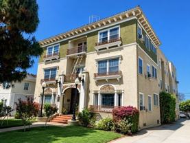 1935 N Vermont Ave #4 - Photo 1 of 1