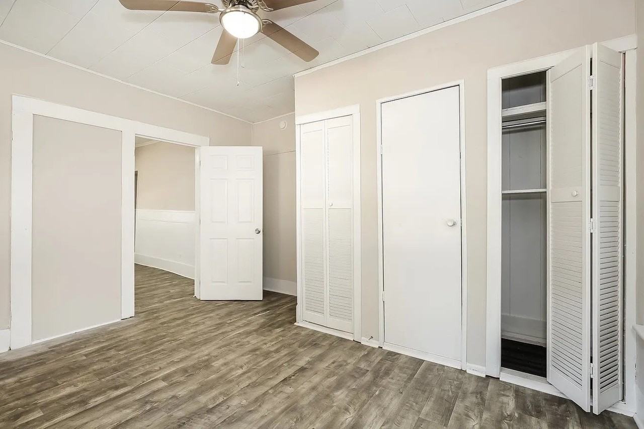 301 E Guilford St #1 - Photo 5 of 12