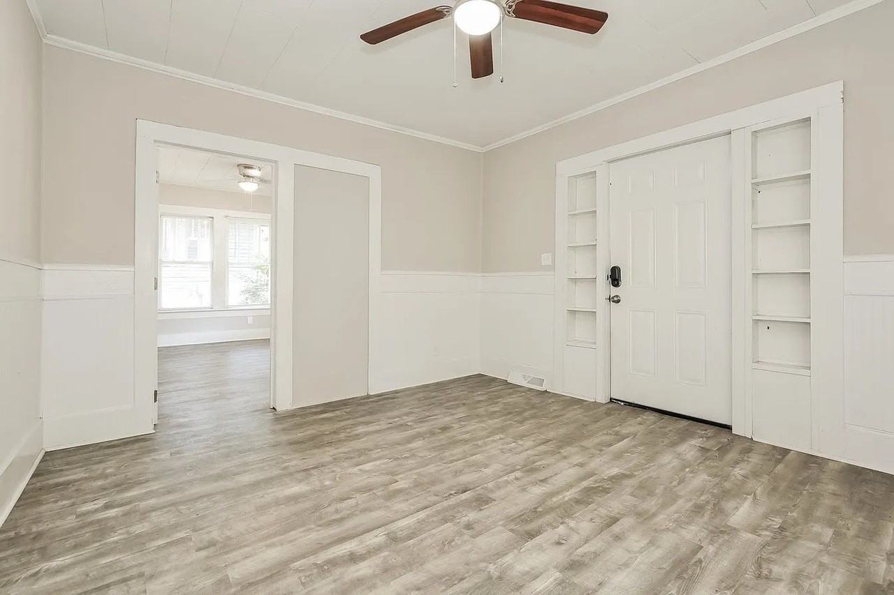 301 E Guilford St #1 - Photo 7 of 12